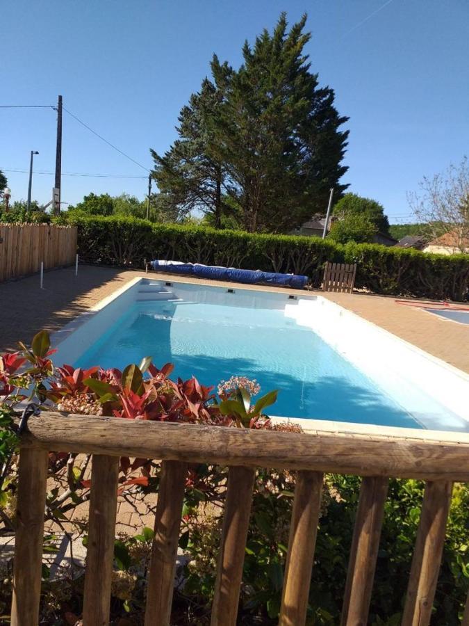 Camping Maeva Escapades Au P'Tit Bonheur Peyrillac-et-Millac Bagian luar foto