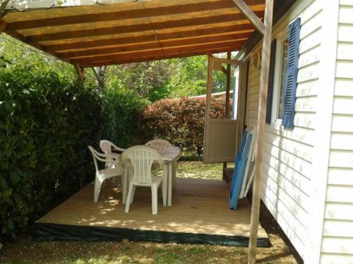 Camping Maeva Escapades Au P'Tit Bonheur Peyrillac-et-Millac Bagian luar foto