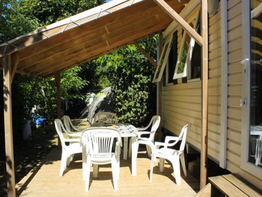 Camping Maeva Escapades Au P'Tit Bonheur Peyrillac-et-Millac Bagian luar foto