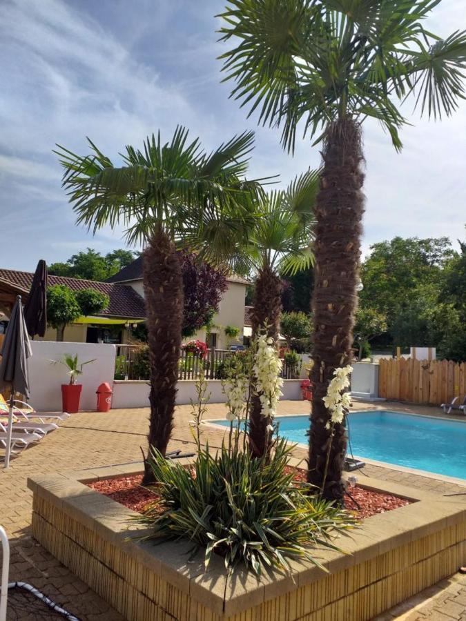 Camping Maeva Escapades Au P'Tit Bonheur Peyrillac-et-Millac Bagian luar foto