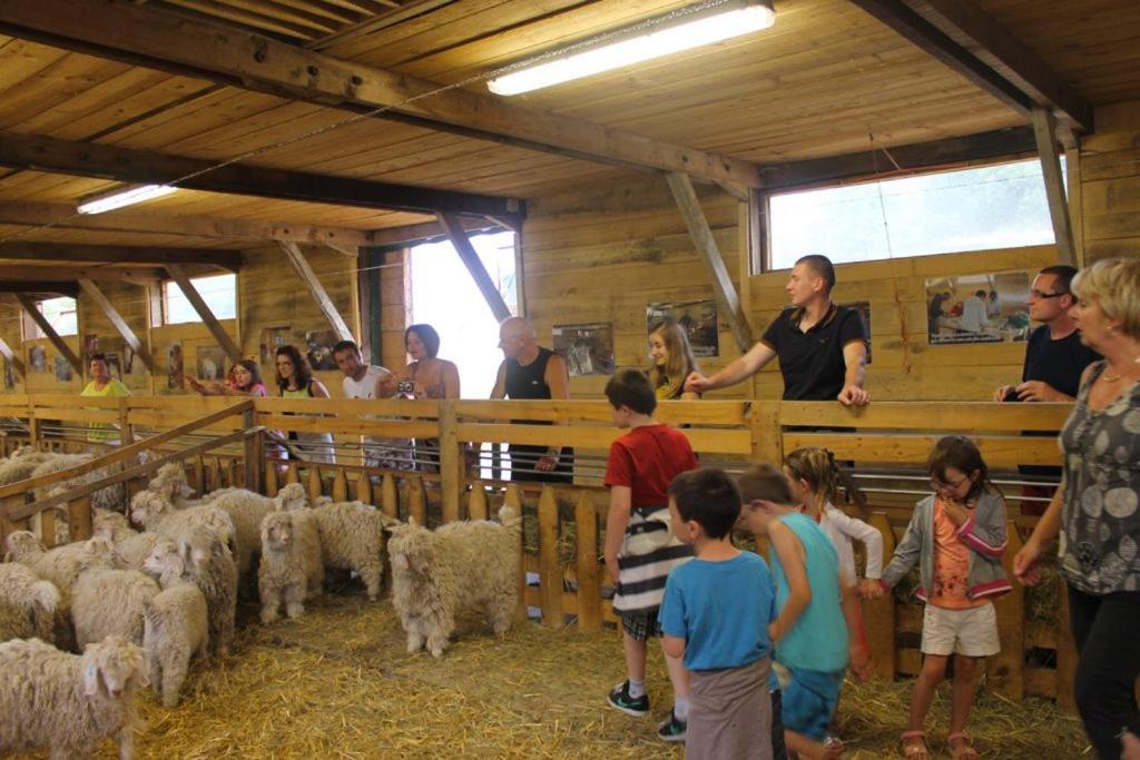 Camping Maeva Escapades Au P'Tit Bonheur Peyrillac-et-Millac Bagian luar foto