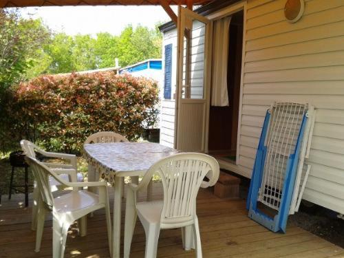 Camping Maeva Escapades Au P'Tit Bonheur Peyrillac-et-Millac Bagian luar foto