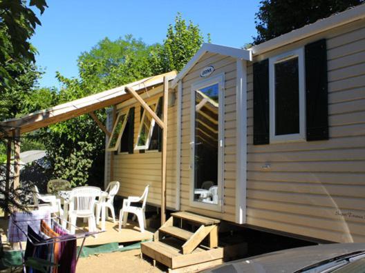 Camping Maeva Escapades Au P'Tit Bonheur Peyrillac-et-Millac Bagian luar foto